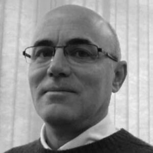 Head shot of the Humberto Pinheiro.